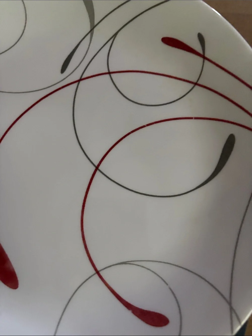Corelle Splendor 4 dinner plates